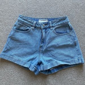 Pacsun high waisted light wash mom jean shorts
